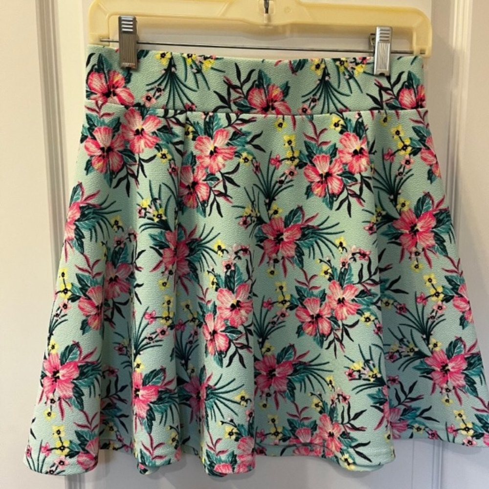 Divided H&M mini skirt